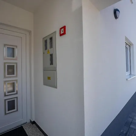 Domus Alba Apartamento *