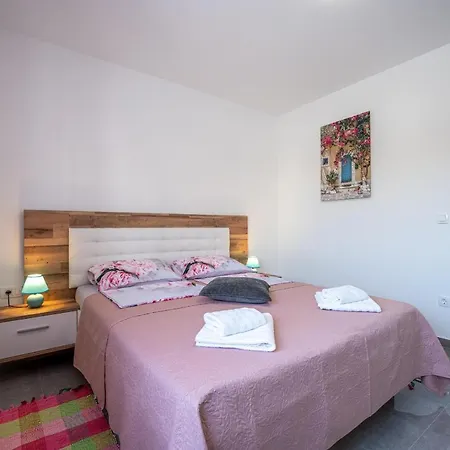 Domus Alba Appartement *