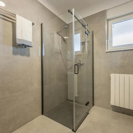 Apartamento Domus Alba *