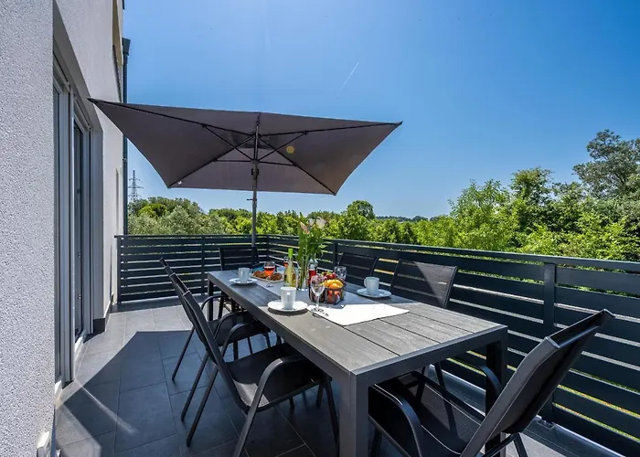 Apartment Domus Alba *